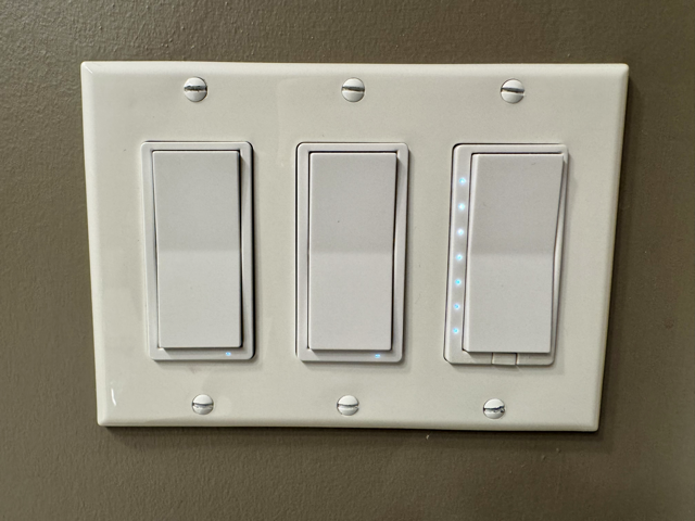 HomeSeer WD200+ Zwave Smart switch controlling ensuite exhaust fan connected to Home Assistant automation